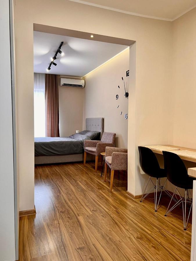 Old Gold Downtown Belgrade Apartment Luaran gambar
